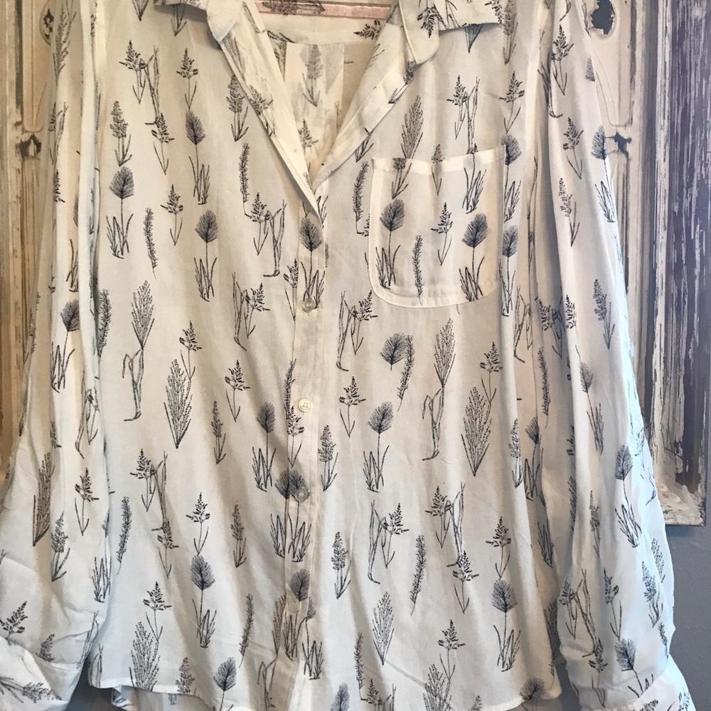 White Long sleeve summer Blouse 100% Cotton